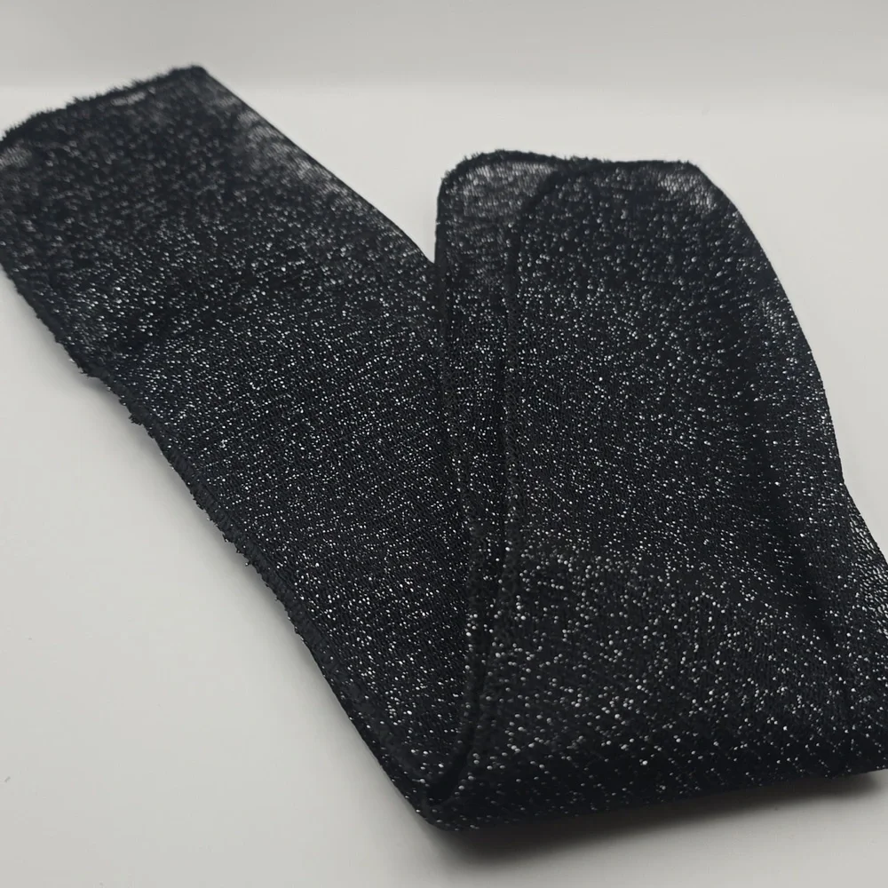 N/A elegant black